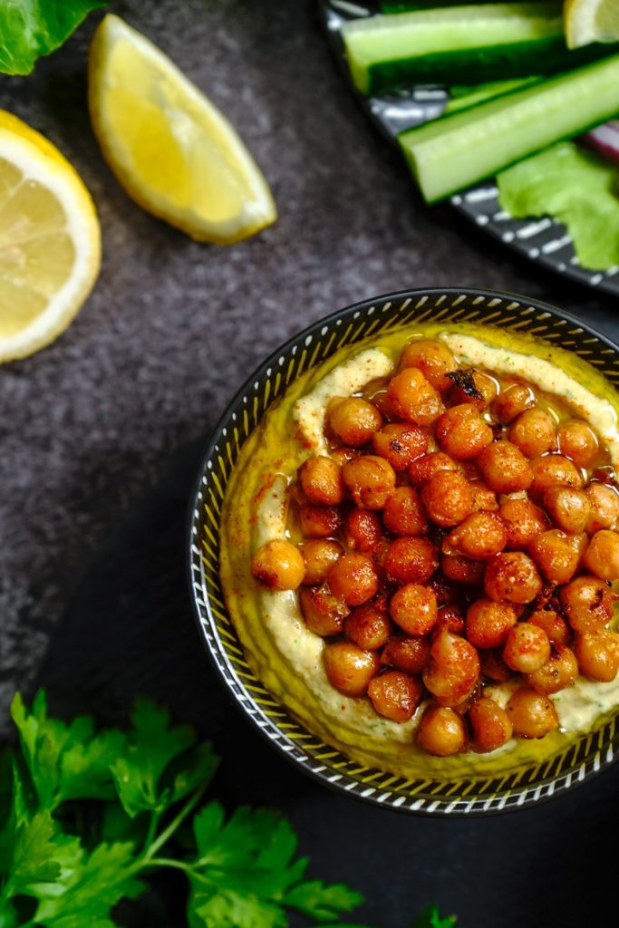 Lebanese Musabaha with chickpeas