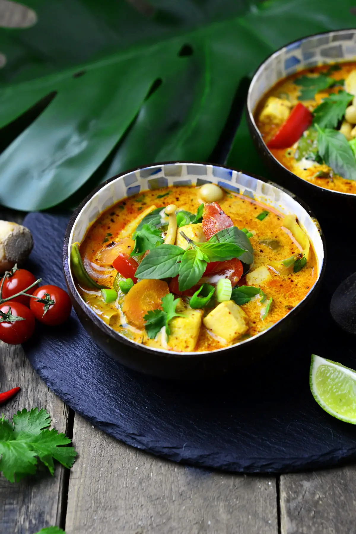 Thailändische Tom-Kah-Suppe - Discover Vegan