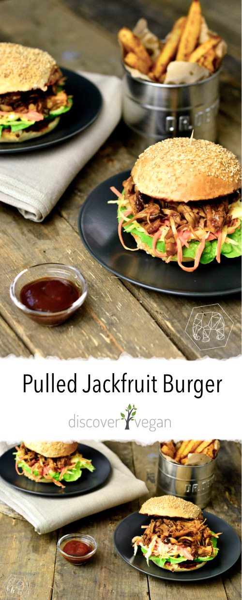 Pulled Jackfruit Burger - veganes Pulled Pork aus Jackfruit mit Krautsalat in einem Burger